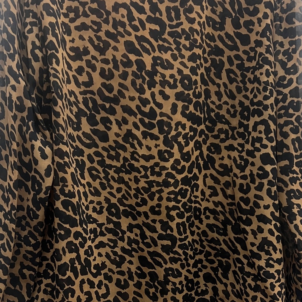 Focus 2000 Leopard Print long sleeves Blouse in Brown and Black - Picture 4 of 7
